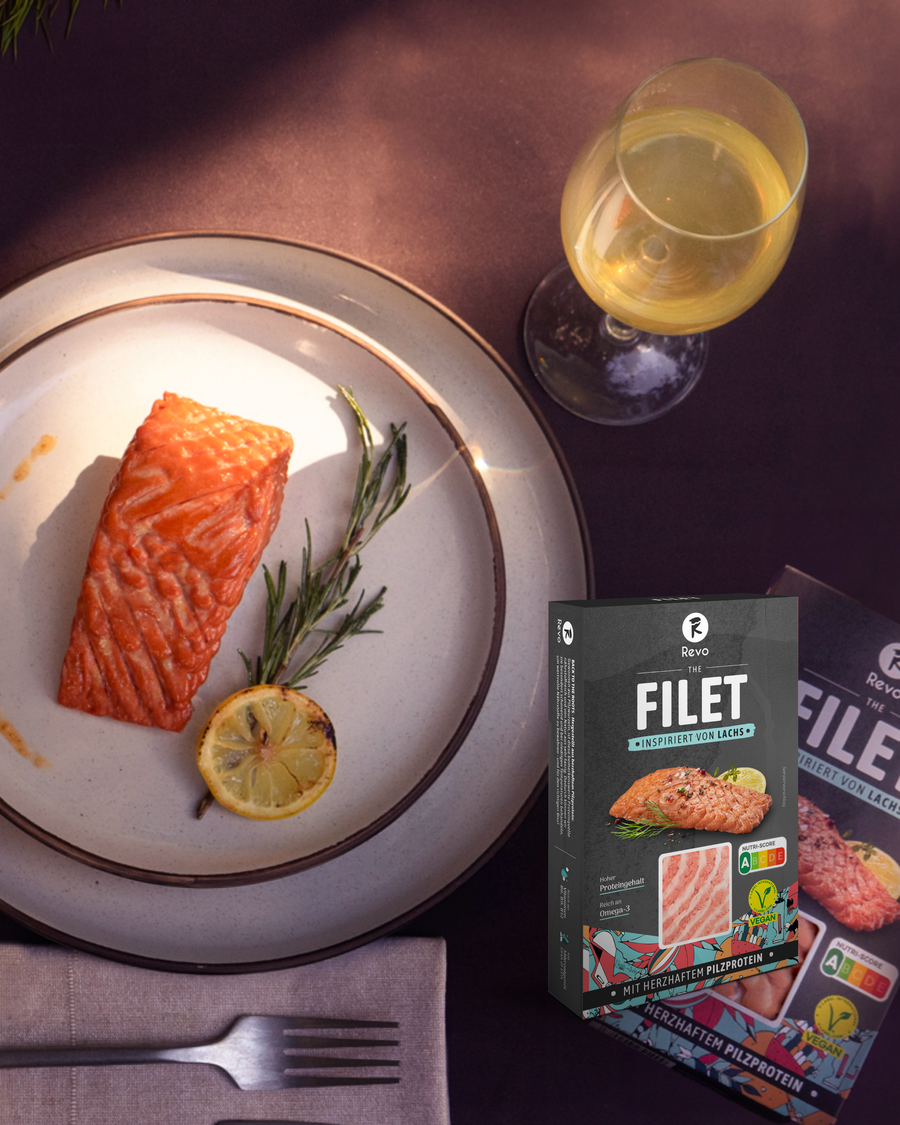 THE FILET salmon-style mycoprotein filet with lemon and herbs